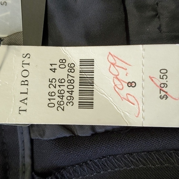 TALBOTS NWT. Black slacks,  heritage style. Size 8. Zipper front closure. - Picture 8 of 10